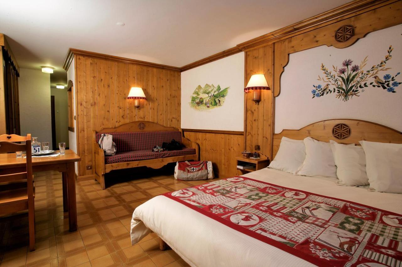 Hotel Les Cornettes à Abondance Extérieur photo