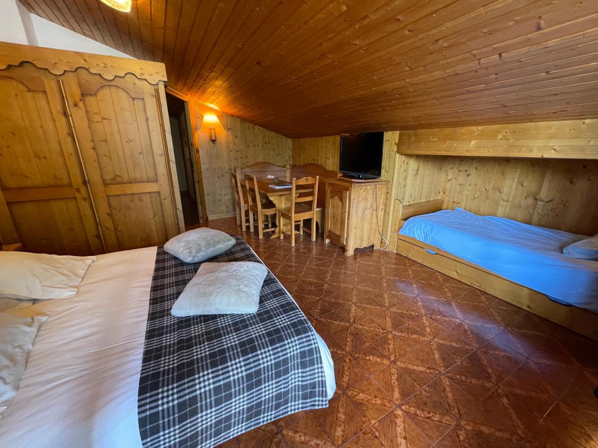 Hotel Les Cornettes à Abondance Extérieur photo
